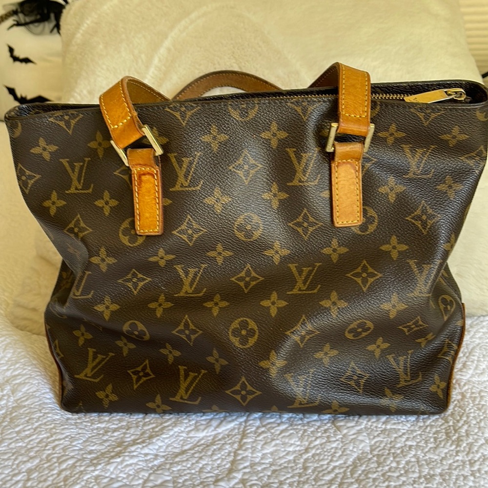 Louis Vuitton Shoulder bag